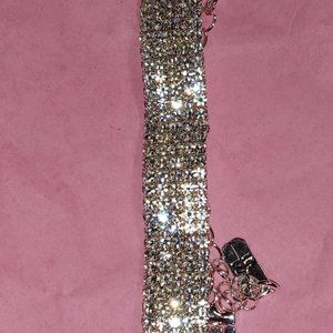 Diamond rhinestone necklace